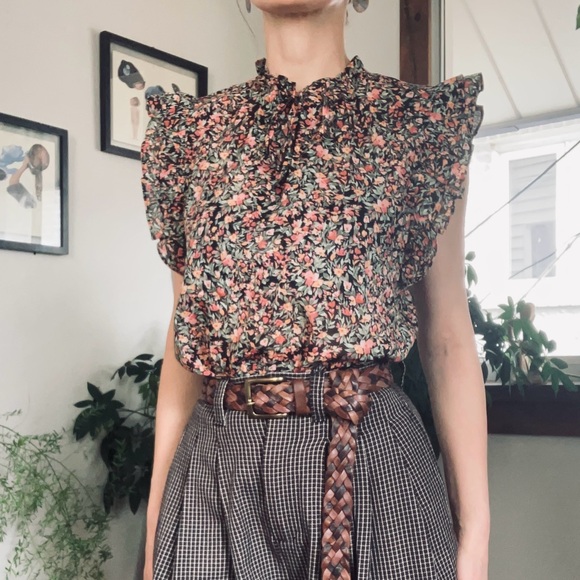 BB Dakota Floral Ruffle Sleeve Top - 100% Cotton - Size M - Picture 4 of 10